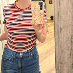 Cute stripped tee with heart shape hole
